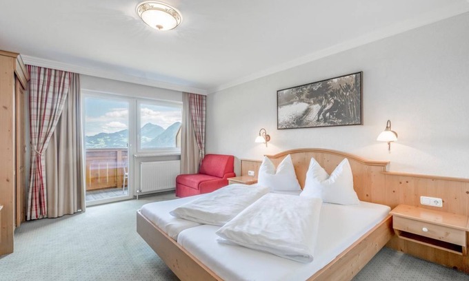Jenbach House | Dreibettzimmer - Gasthaus Hotel Rieder