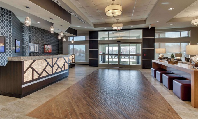 Pooler Hotel | Drury Plaza Hotel Savannah Pooler