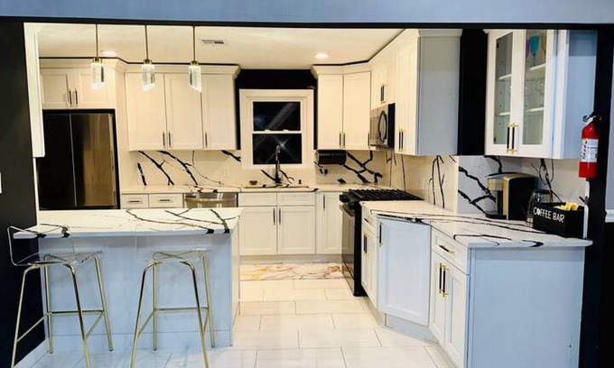 Weequahic Hotel | DT Newark Stay near Prudential Center