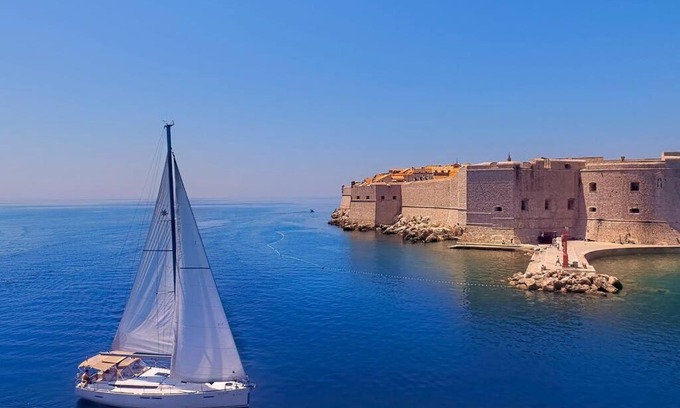 Dubrovnik Boat Rental | Dubrovnik Luxury Sailing