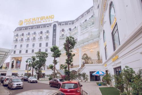 Lao Cai Hotel | Duc Huy Grand Hotel and Spa