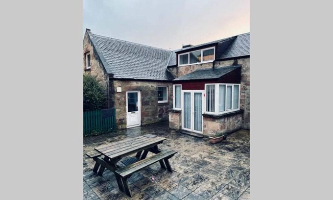 Nairn House | Duchally Cottage