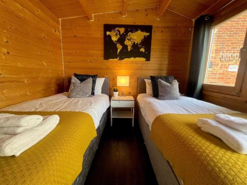 Colchester House | Duchess Lodge In Colchester 1BR,Couples, Contractors,Business Travellers, Free WIFI, Secure Parking
