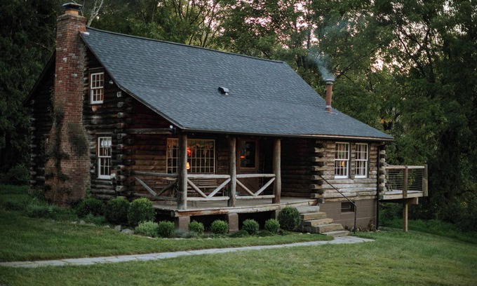 Town of Marbletown House | Duck Pond Lodge: Classic Log Charm | Hot Tub