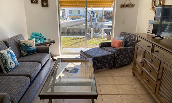 Dunedin House | Dunedin Causeway Honeymoon Caladesi Island 2-1