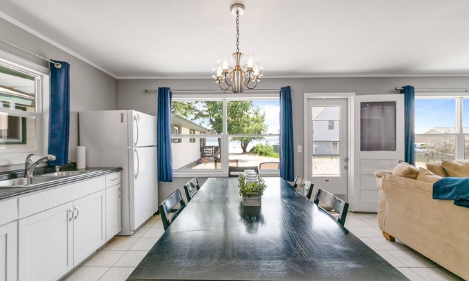 Mears House | Dunes Edge | 5 Bed, 3 Bath