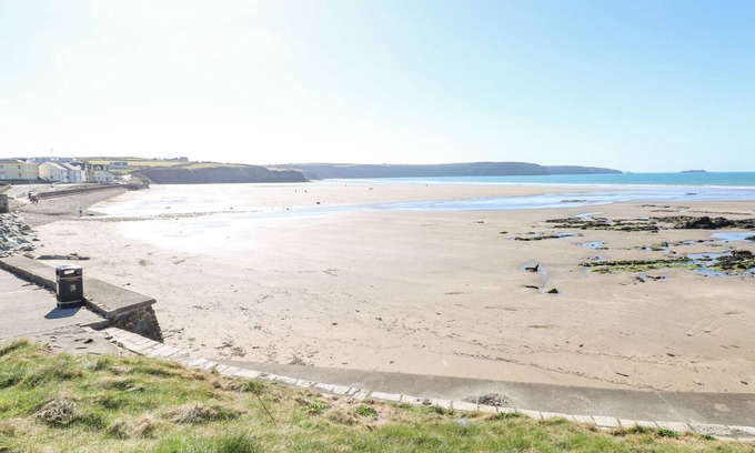 Little Haven Cottage | Dunnock Cottage
