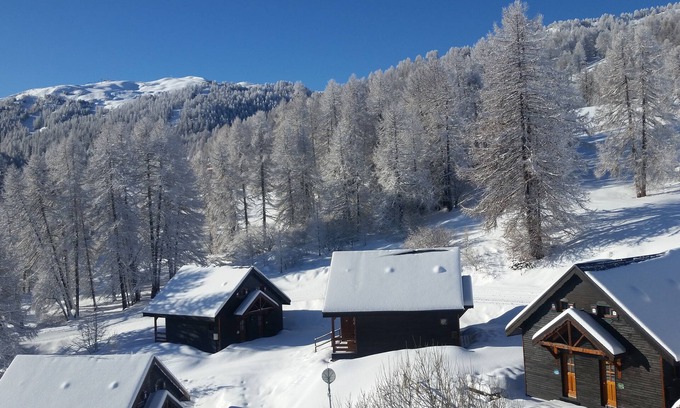 Risoul Apartment | Duplex apartment 8-10p in Risoul at the foot of the slopes