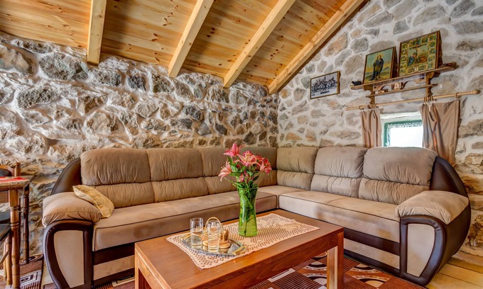 Mokrine House | Duplex Brand New Etno Stone House in Mountains by the Sea for 4 People in Nature