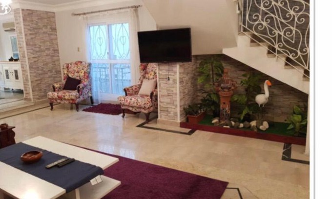 Taqseem Laselky Villa | Duplex degla villa with garden and jacuzzi