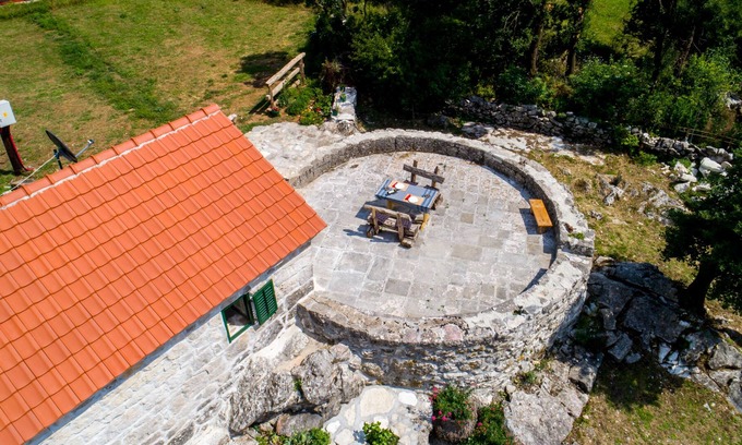 Mokrine House | Duplex Ethno House at Mountains above the seashore