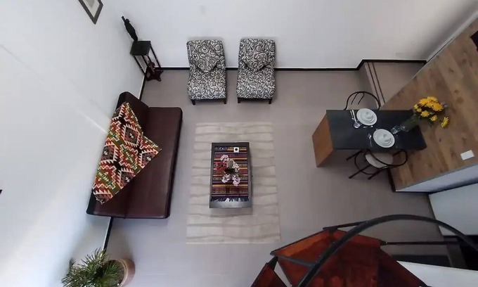La Primavera Apartment | Duplex Galapagos with ideal location.