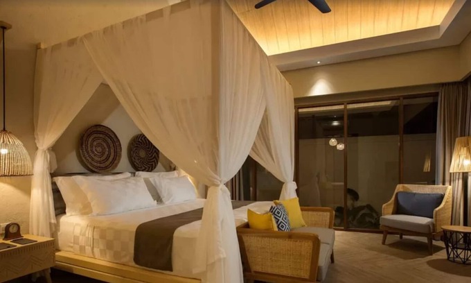 Pemenang Villa | Duplex Villa with Private Pool and Beach Access 7