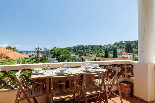 Cap-d'Antibes Apartment | Duplex with View on the Cap d'Antibes