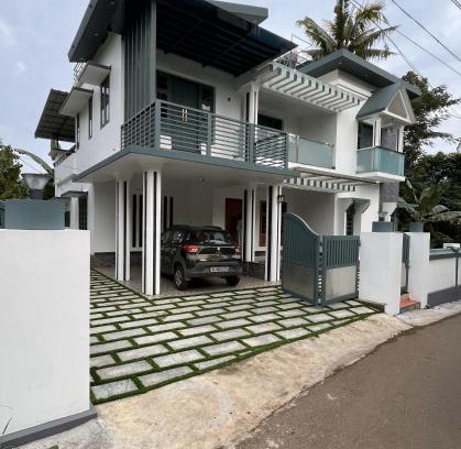 Alwaye Villa | Dutch Heaven - Luxury Rental Villa Near Cochin Airport