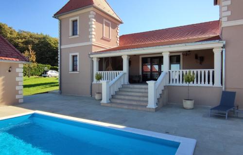 Sveti Ilija Villa | Dvori Perdedaj by Villas Guide