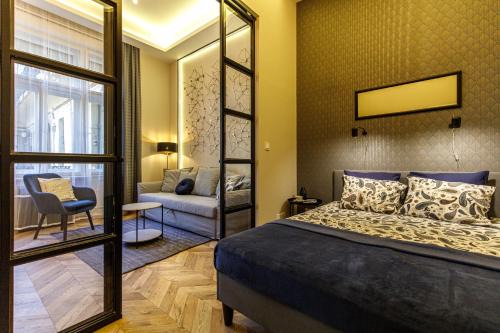 Belso-Ferencvaros Apartment | E13 - Elegant Apartment