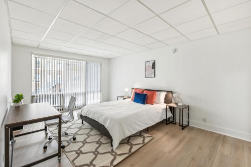 Central Business District Apartment | East 116 I Corporate 1bd Suite In Rochester I Gym