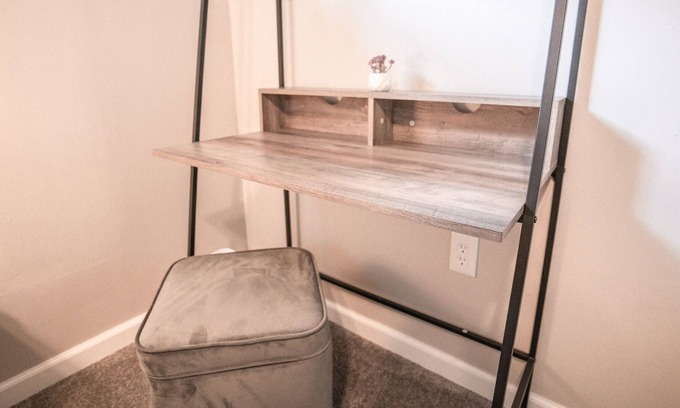 Franklin Park House | East Market Gem 1 BR Apt - just steps away