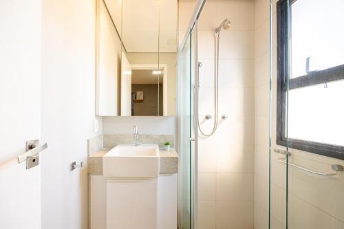 Campo Belo Apartment | Easy Star - Charmoso studio C/Vaga no Campo Belo - IR01I