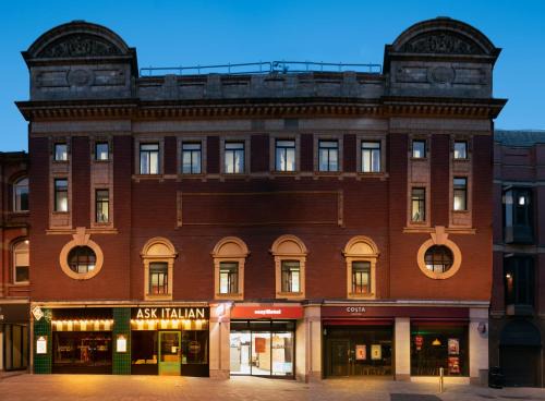 Leeds City Center Hotel | easyHotel Leeds