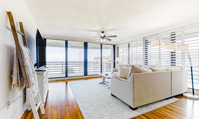 New Smyrna Beach House | Ebb Tide Resort