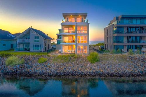 Kappeln Apartment | Ebbe und Flut- direkt am Wasser, Hafenblick, Fahrstuhl, Sauna, ueberdachte Terrasse