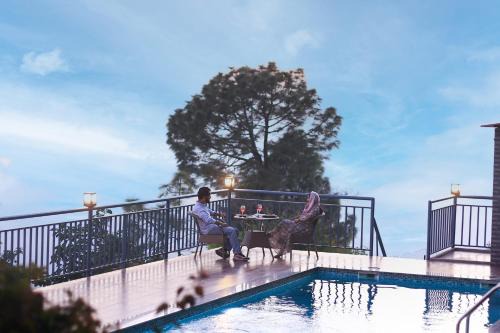 Lansdowne Hotel | ECKO Kasang Regency Hill Resort