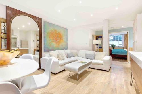 Pembridge Apartment | Eclectic family home in the heart of Notting Hill