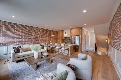 Hillsboro Village House | Eclipse - Ultra High End Finishes - Rooftop Patio