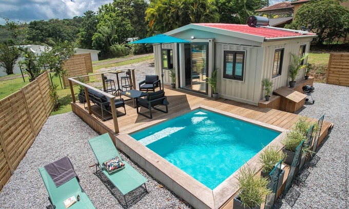 Saint-Joseph House | Eco-Chic Bungalow by Bungazur