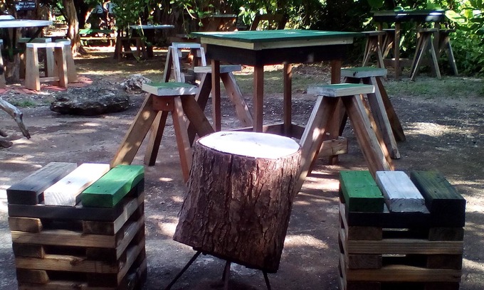 Port Antonio House | Eco-Rustic Museum house between two beaches