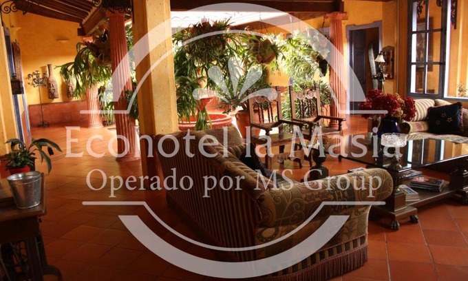 Llanogrande Hotel | ECOHOTEL LA MASIA