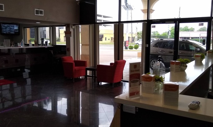 Memorial Hotel | Econo Lodge Inn & Suites West - Energy Corridor