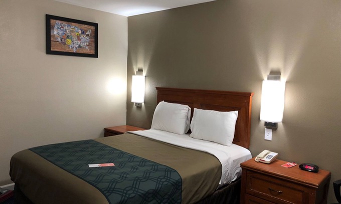 Temple Hotel | Econo Lodge Temple
