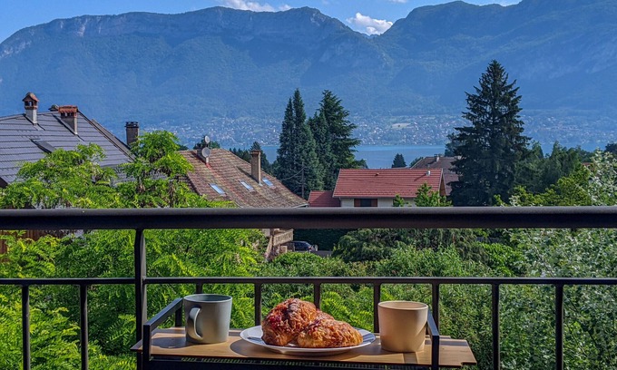 Cessenaz Apartment | Ecrin Vue Lac