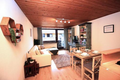 Maishofen Apartment | Edelweiss Apartment