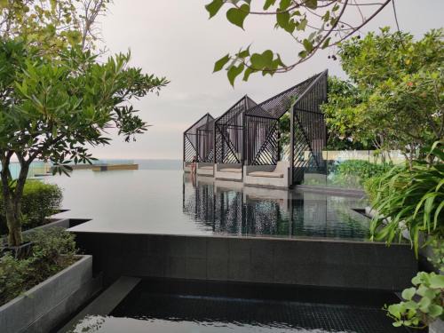 Pattaya Bay Apartment | 【Edge】 New room Infinity pool amazing/Near beach!