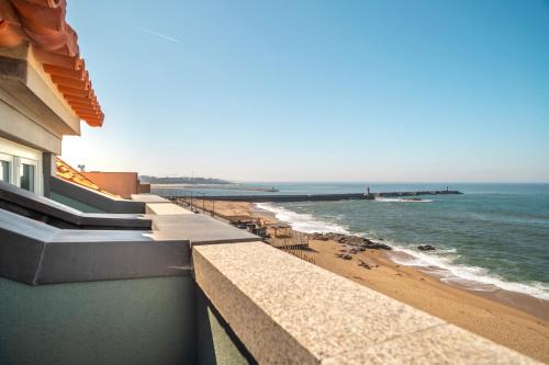 Foz do Douro Apartment | EDiTiON 147 - Luxury Housing
