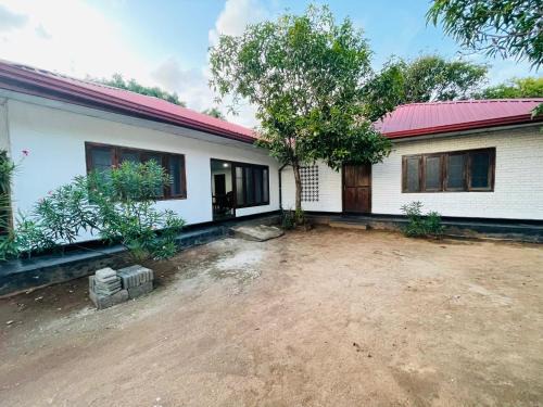 Mount Lavinia Hotel | EESTEE Mount