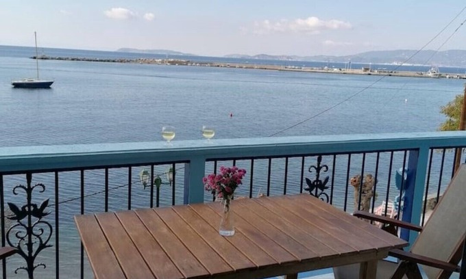 Loutraki Apartment | "Eftopia Sea front apt.(67 sq.m.), 3min. from the beach!