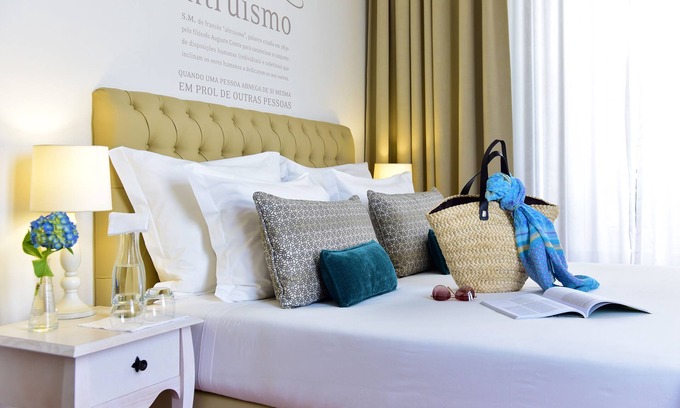Penafiel House | Egas Moniz 5 Suites Boutique Villa
