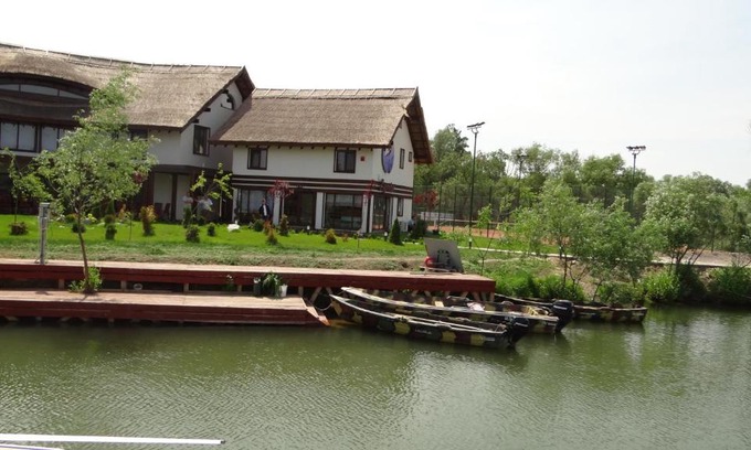 Uzlina Hotel | Egreta Hidroturism