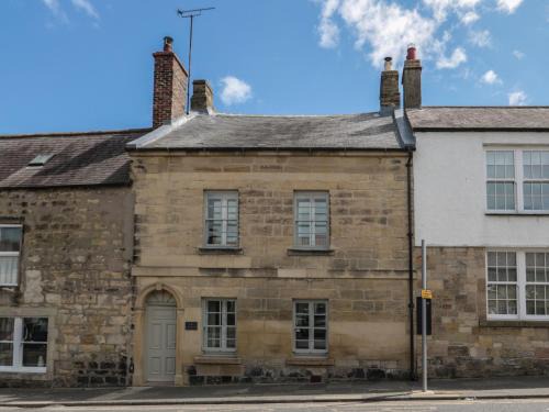 Warkworth House | Eider Cottage