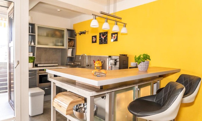 Irschen Apartment | Ein Zimmer Apartment Bernau mit großer Garage incl