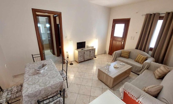 Vathy Apartment | Ekati Apartment
