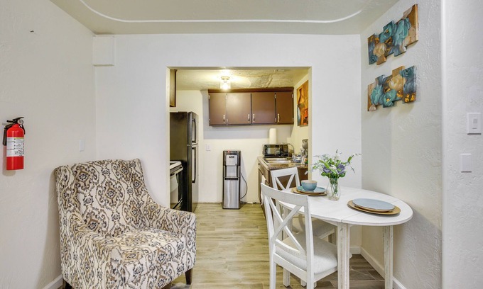 El Centro House | El Centro Retreat Near Local Parks & Golf Courses