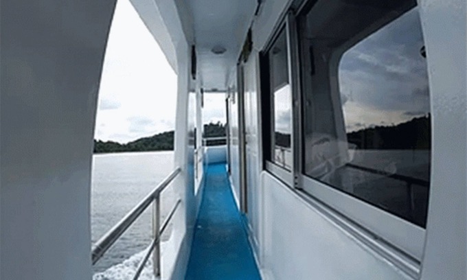 El Nido Hotel | El Nido Ocean Suite Floating Hotel