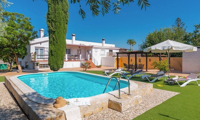 Alhaurin de la Torre Villa | El Reposo Alhaurín de la Torre by Ruralidays