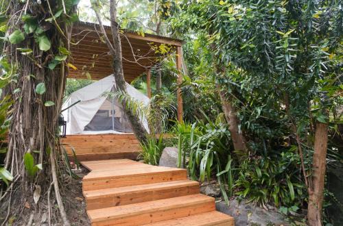 Naguabo Cabin | El Yunque Glamping Experience